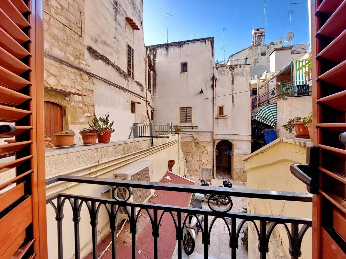 Casa Vacanze Lacorte Byfrancy Bari Bagian luar foto